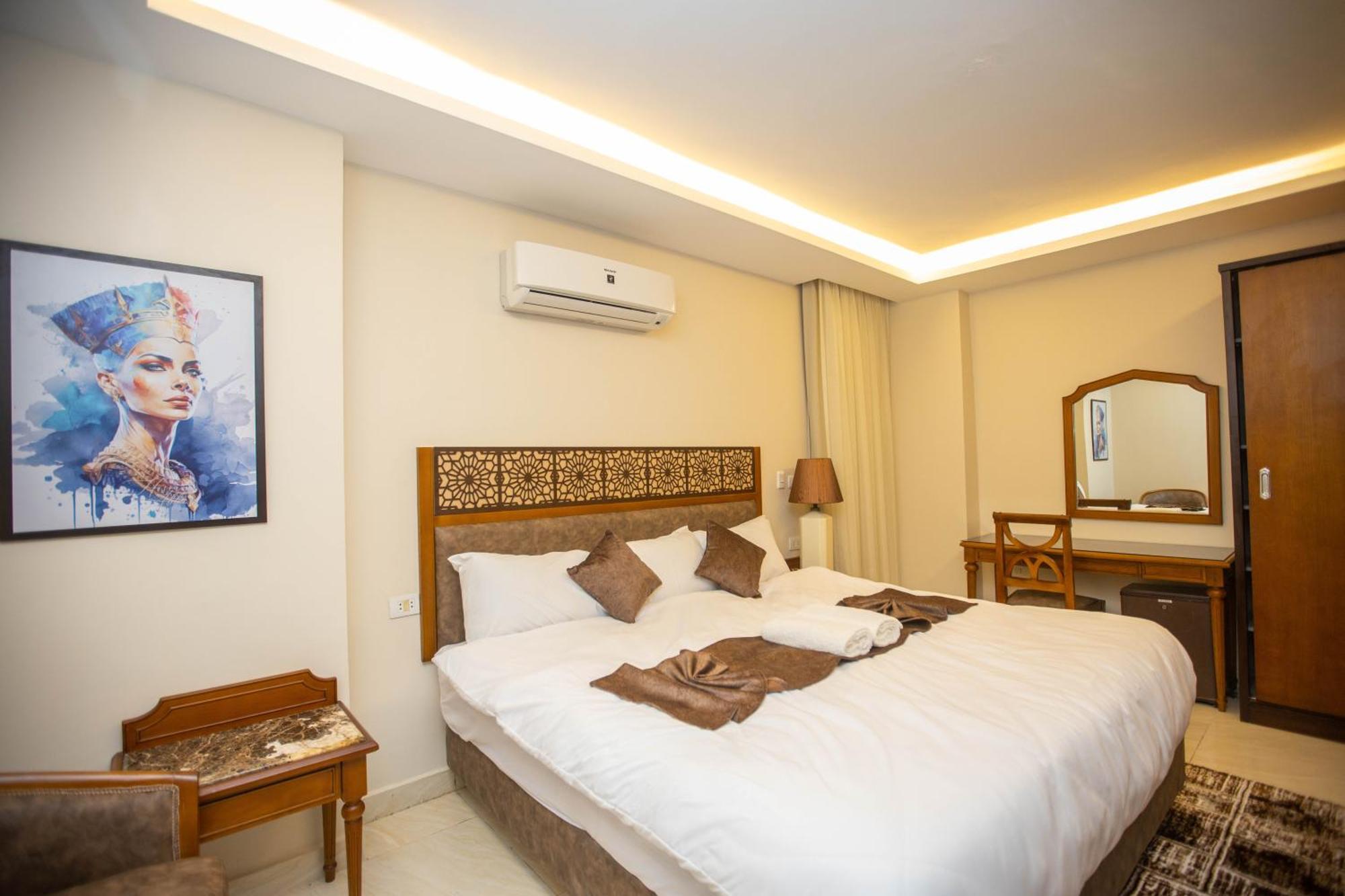 The Muse Pyramids Inn Hotel Kafrat al Jabal Exterior photo