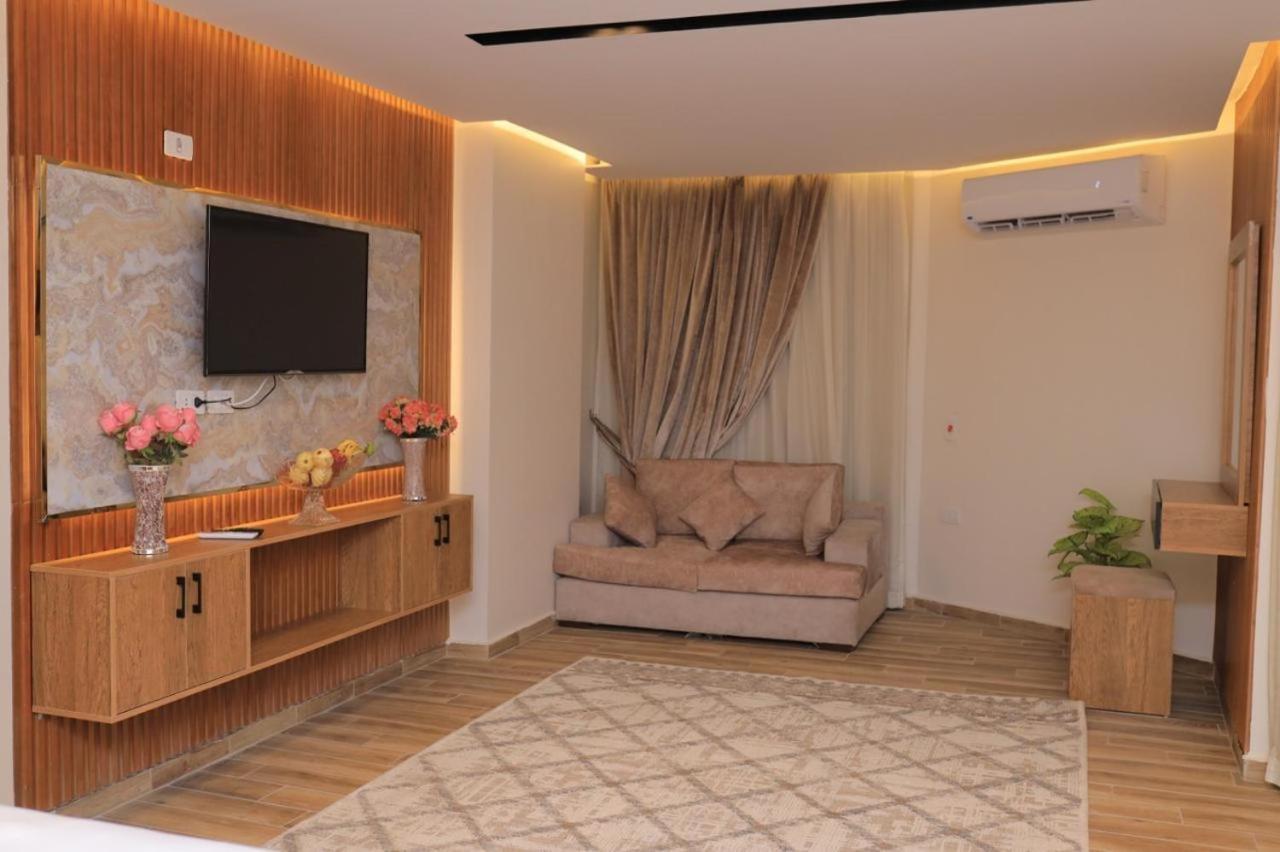 The Muse Pyramids Inn Hotel Kafrat al Jabal Exterior photo